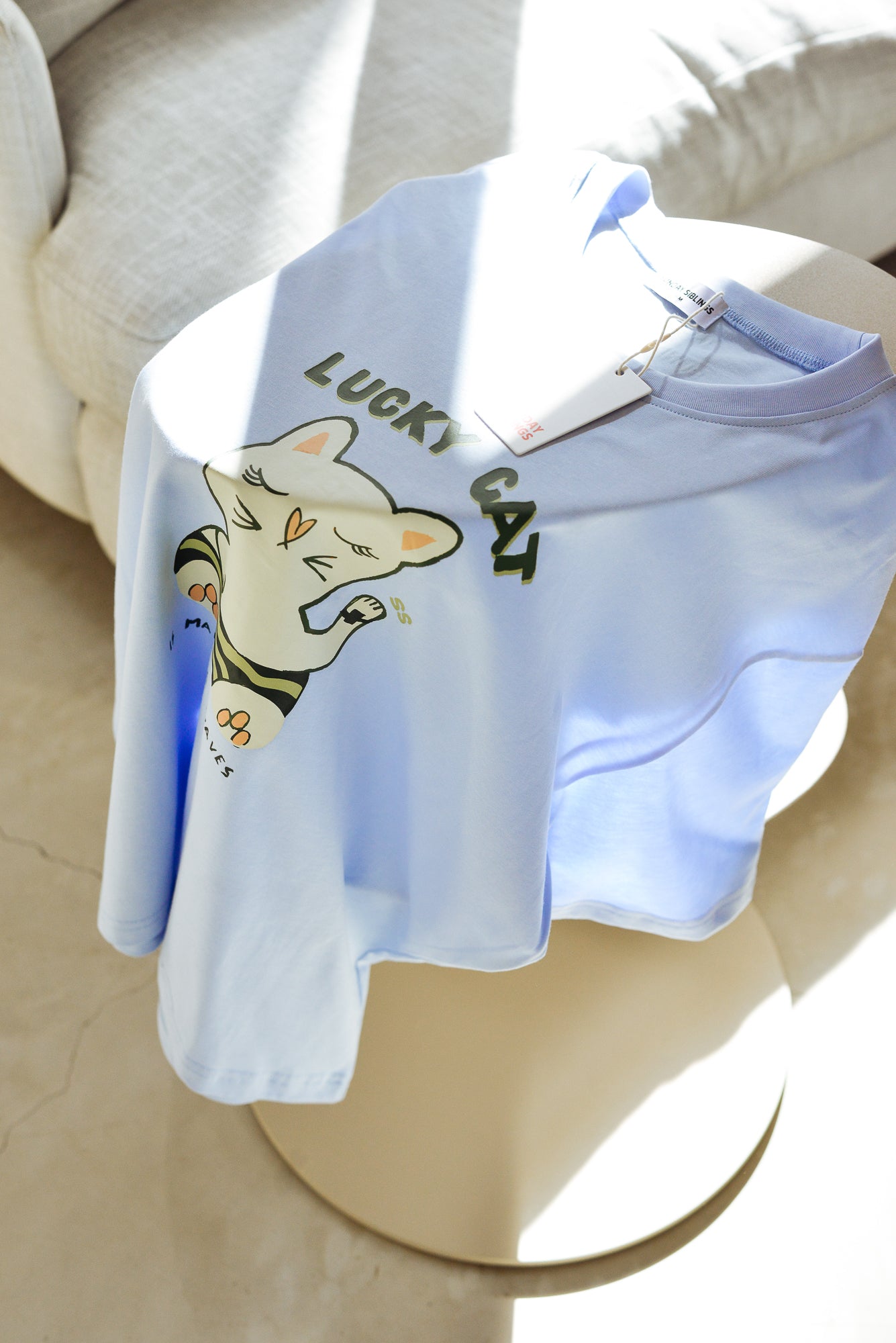 Lucky Cat Tee - Blue