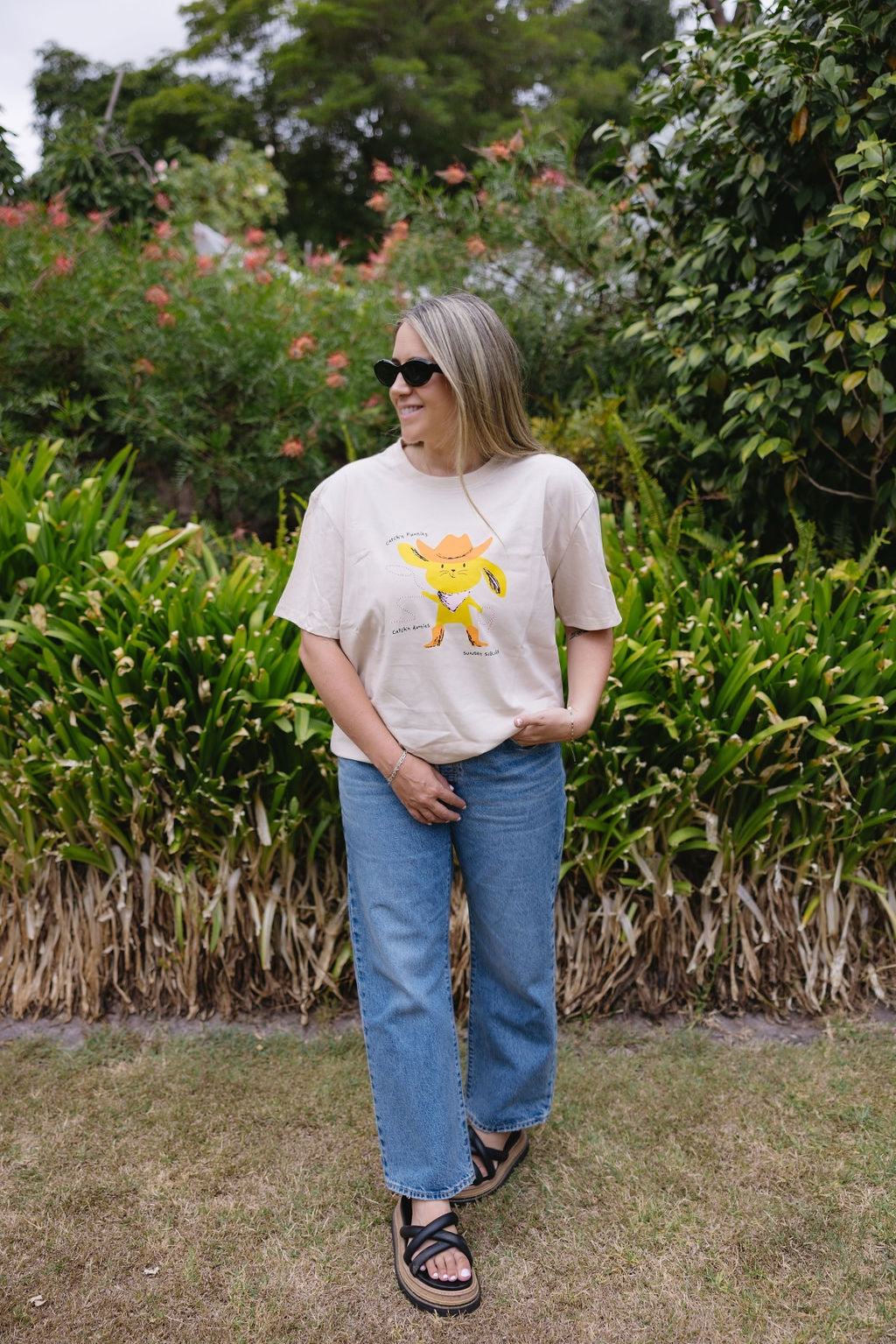 Catch'n Bunnies Tee - Yellow (Adult)
