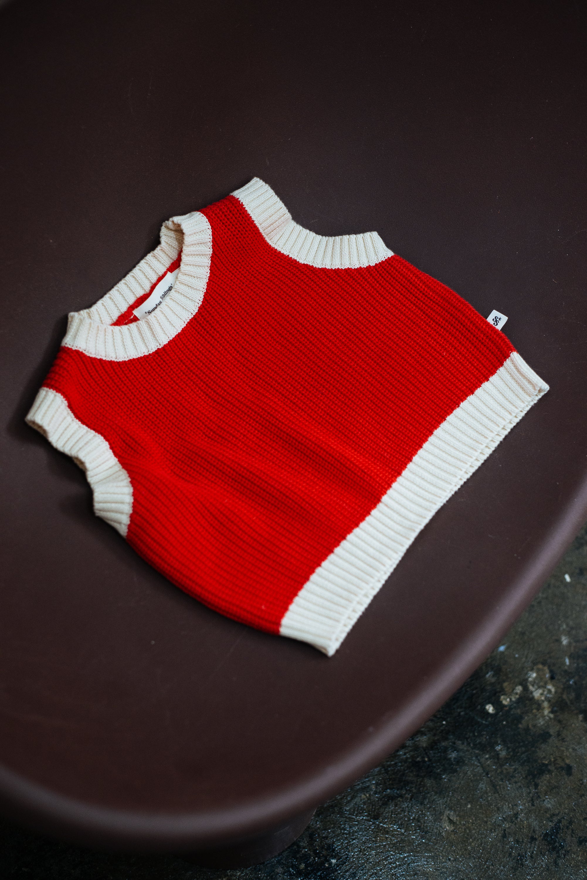 ★ PRE ORDER ★ Nonno Vest - Red