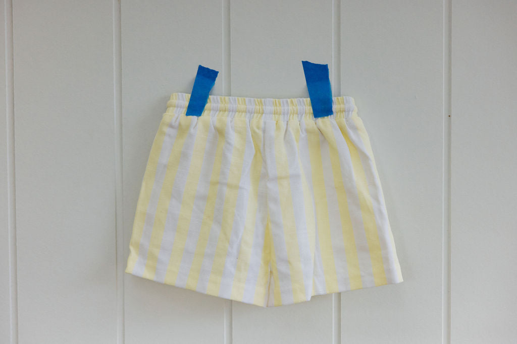 ★ SAMPLE SALE ★ Dizzy Star Shorts - Yellow